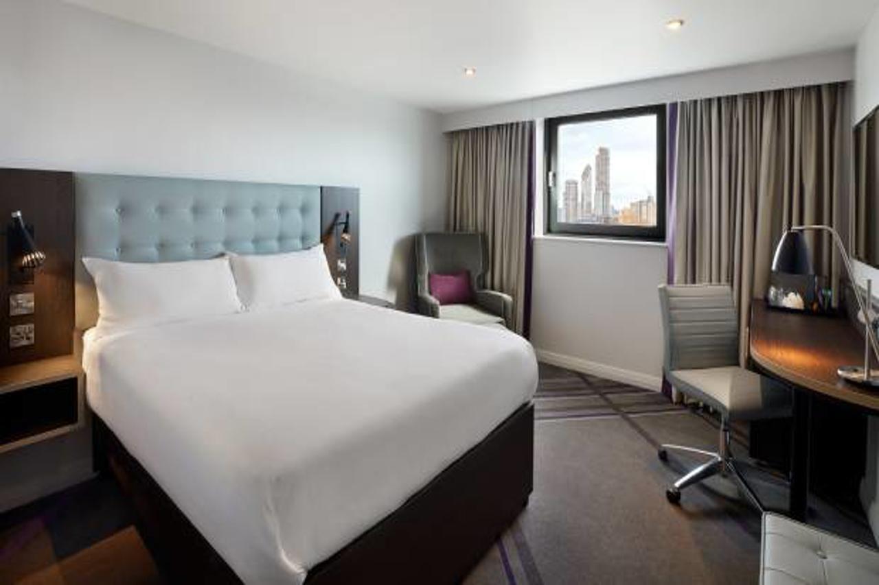 Premier Inn Jersey St Helier Saint Helier Jersey エクステリア 写真